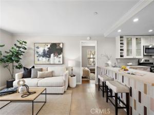 MLS #OC26173866 image #0
