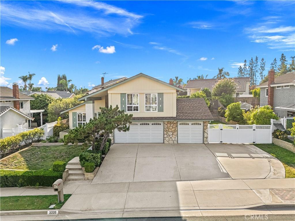 MLS #OC26173954 image #0