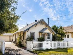 MLS #OC26174096 image #0