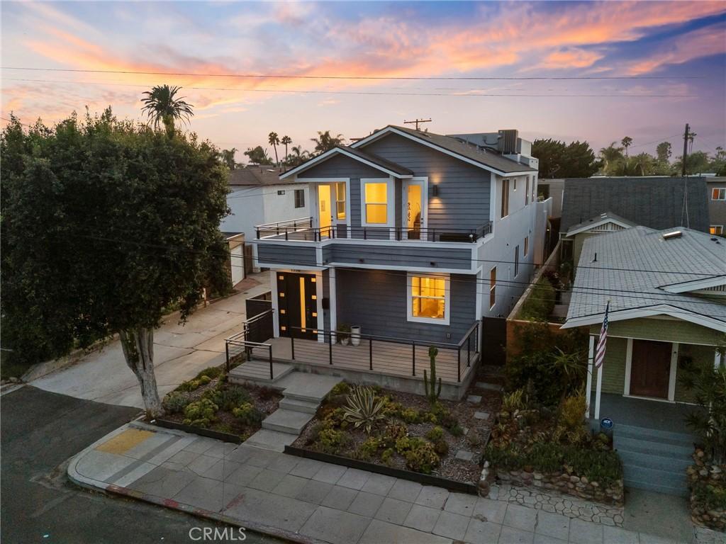 MLS #OC26174108 image #0