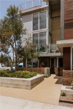 MLS #OC26174297 image #0