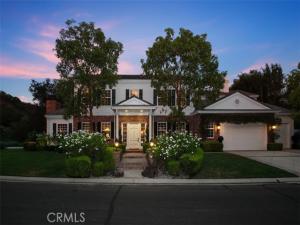 MLS #OC26174317 image #0