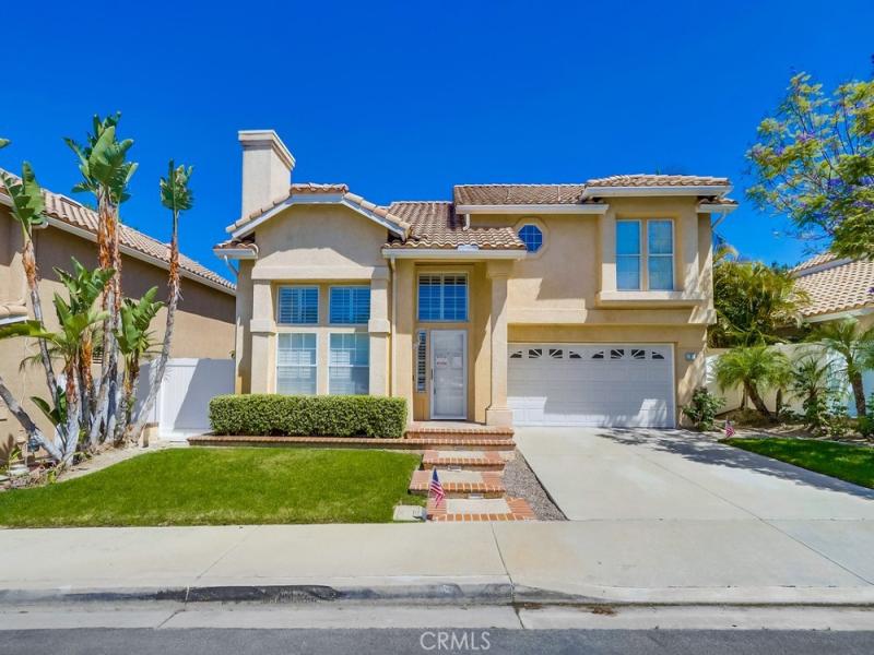 MLS #OC26174437 image #0