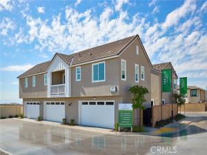 MLS #OC26174560 image #0