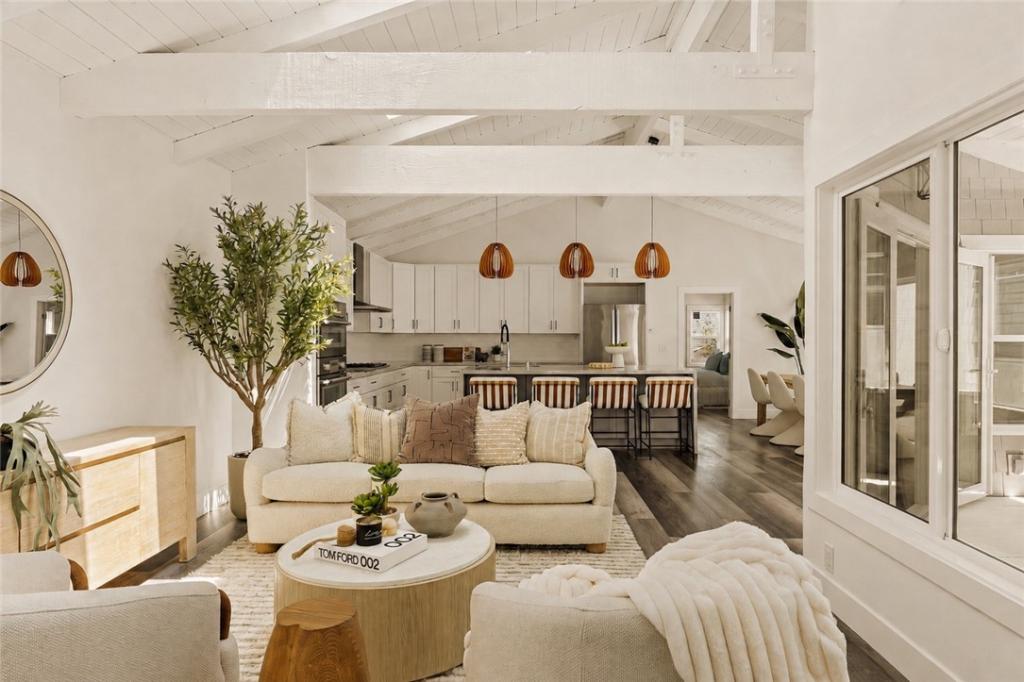 MLS #OC26174585 image #0