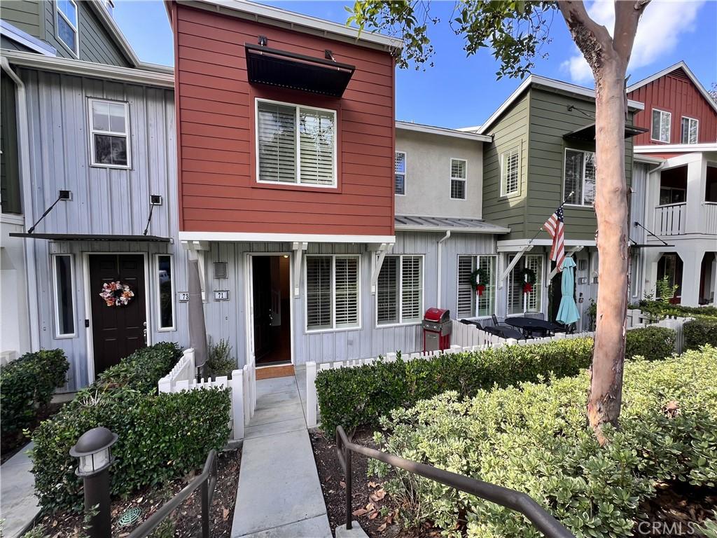 MLS #OC26174695 image #0