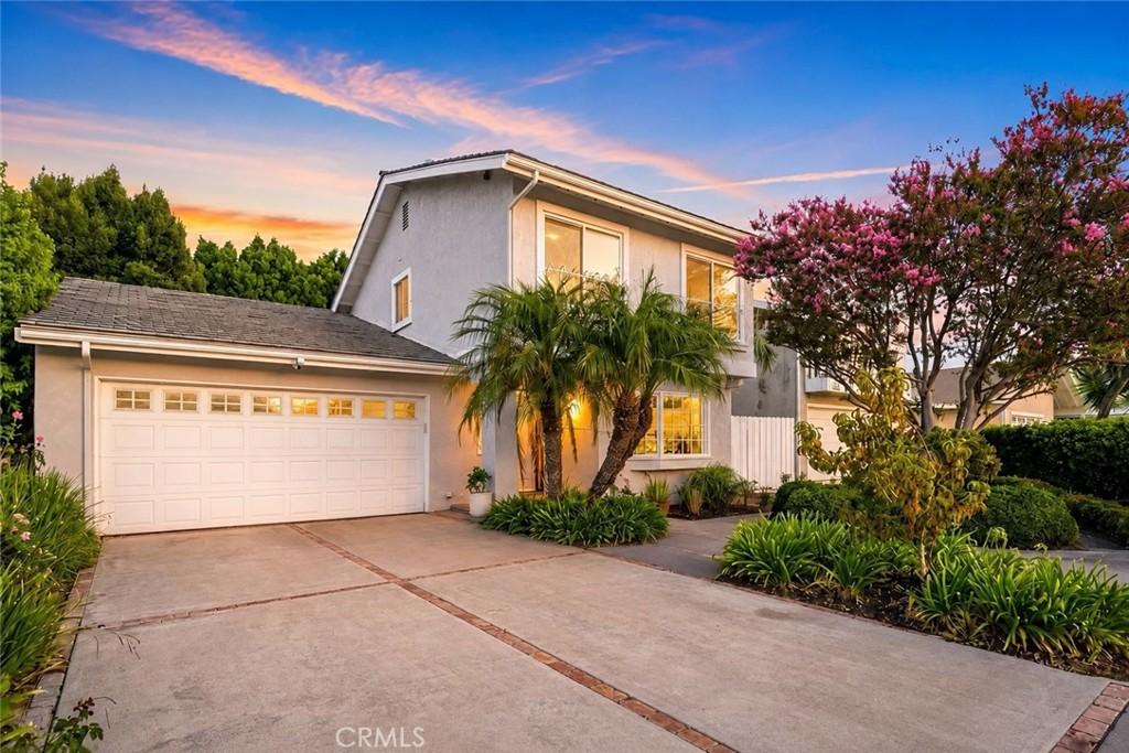 MLS #OC26174773 image #0