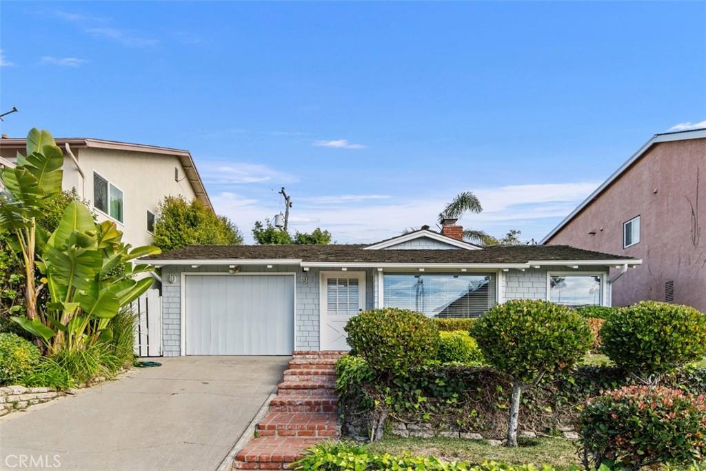 MLS #OC26174830 image #0