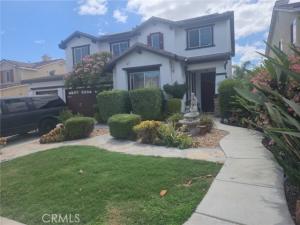 MLS #OC26174880 image #0