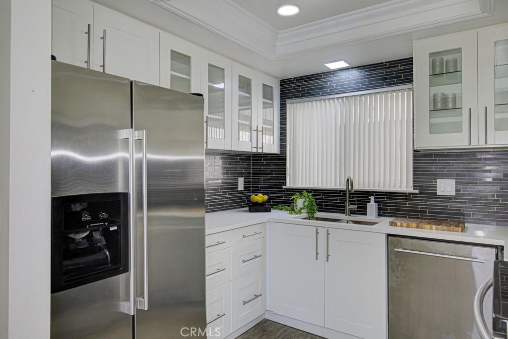 MLS #OC26174936 image #0