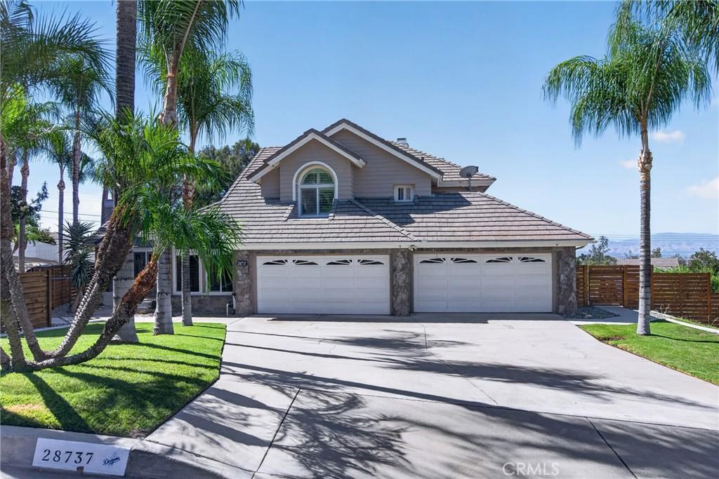 MLS #OC26174988 image #0