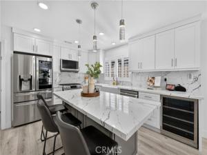MLS #OC26175162 image #0