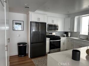 MLS #OC26175620 image #0
