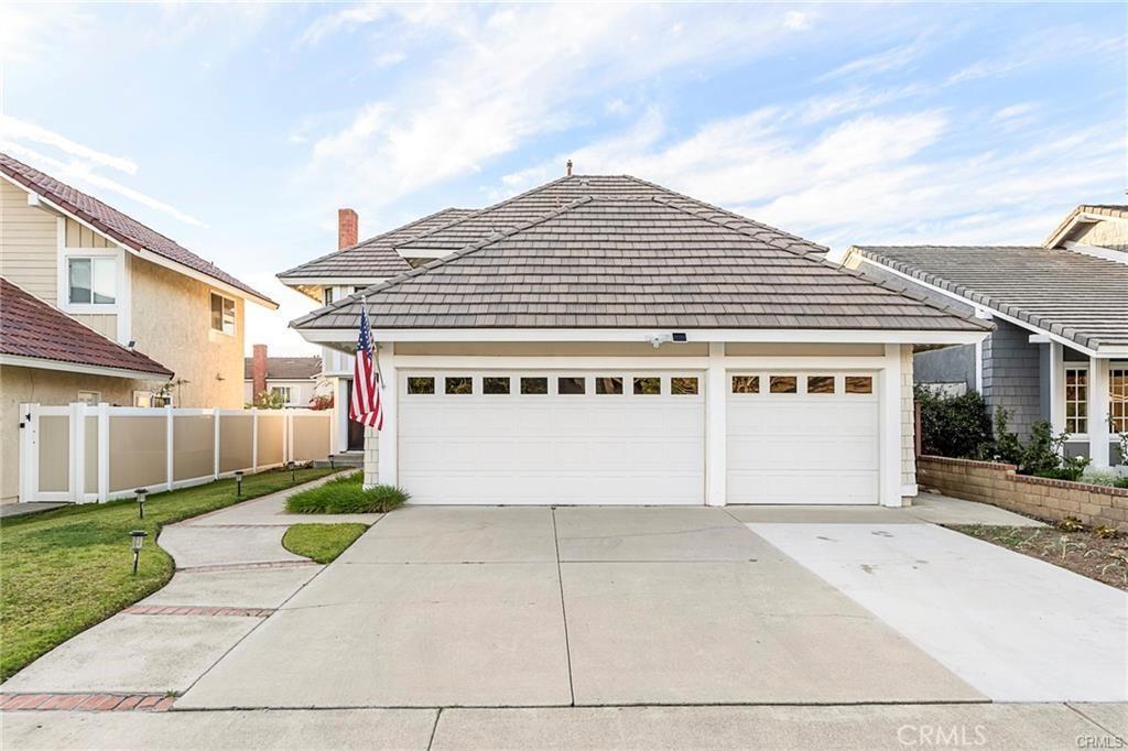 MLS #OC26175740 image #0
