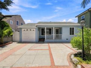 MLS #OC26175812 image #0
