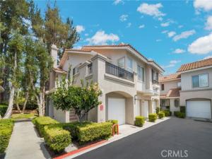 MLS #OC26175830 image #0