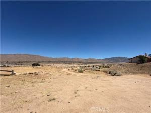MLS #OC26175880 image #0