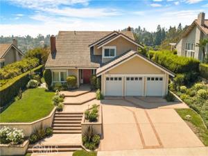 MLS #OC26175901 image #0