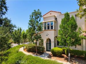 MLS #OC26176196 image #0