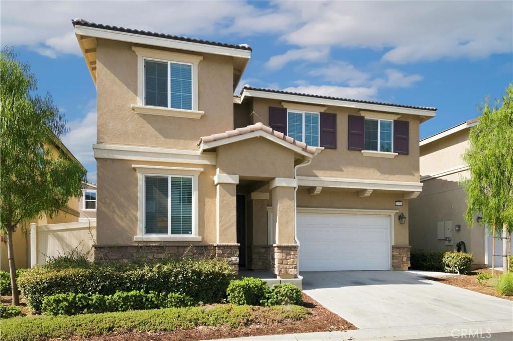 MLS #OC26176301 image #0