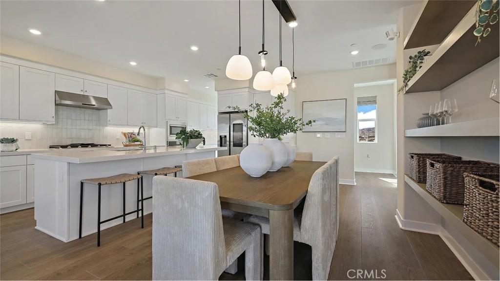 MLS #OC26176312 image #0