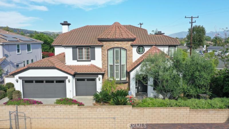 MLS #OC26176343 image #0