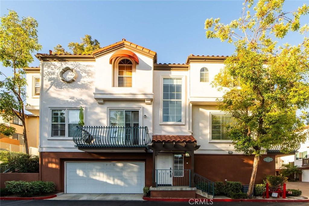 MLS #OC26176476 image #0