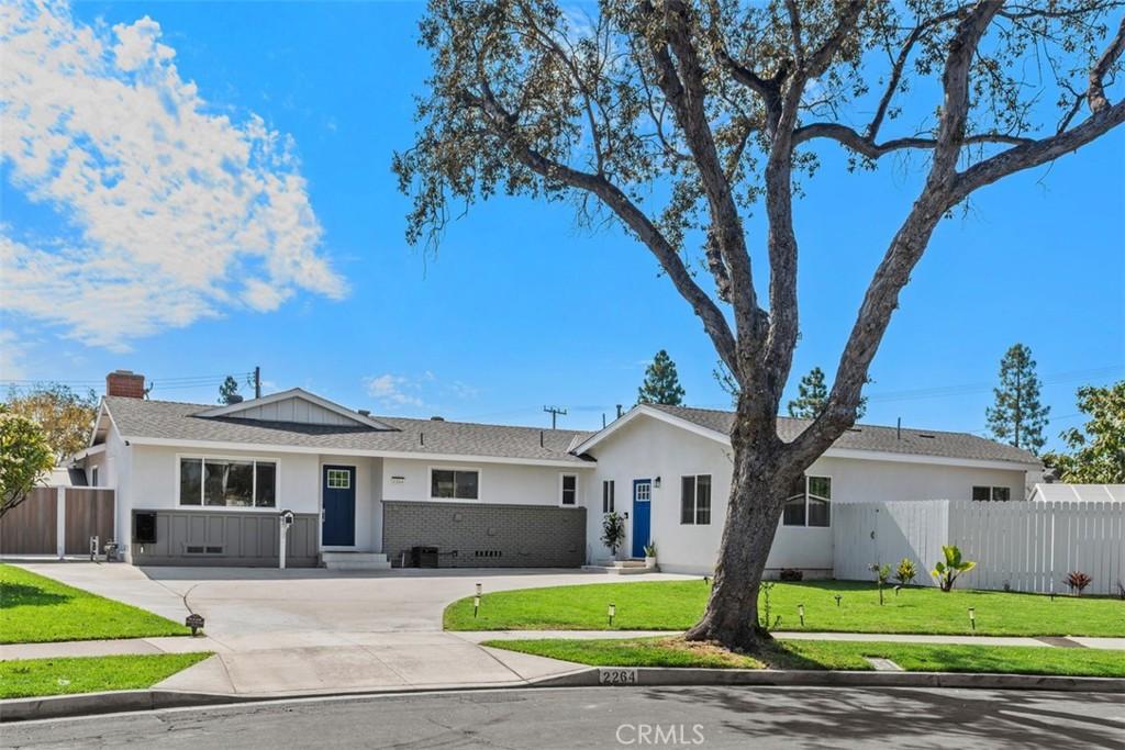 MLS #OC26176481 image #0