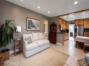MLS #OC26176725 image #0