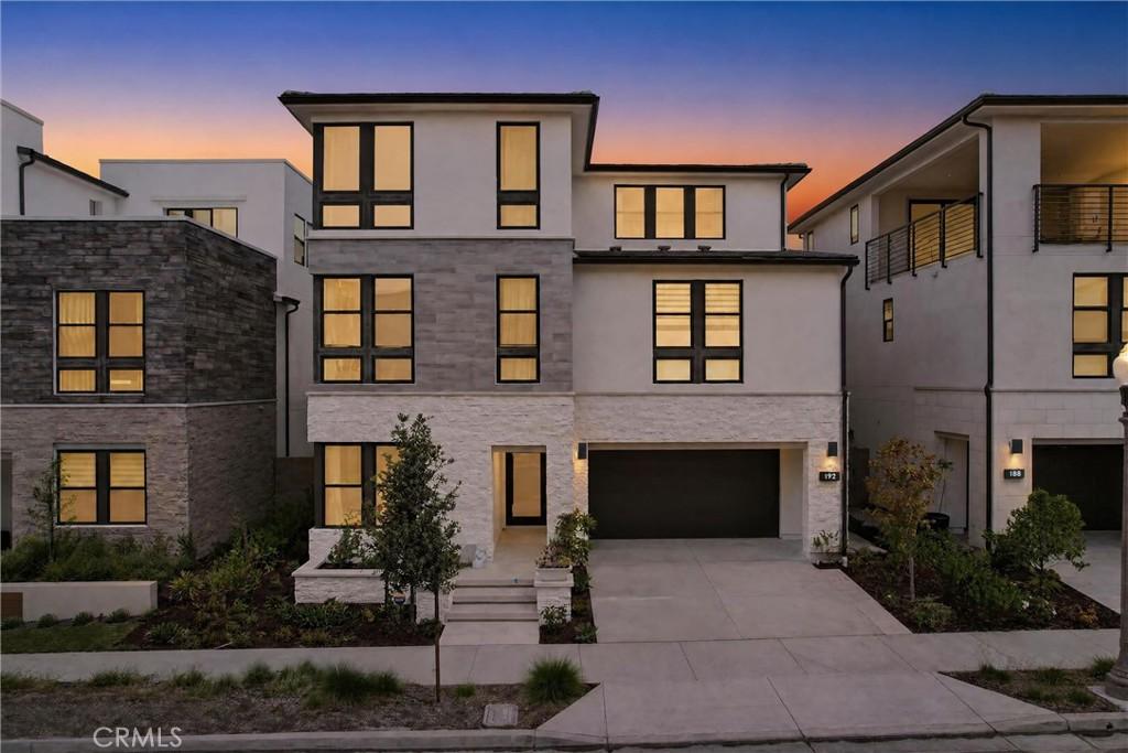 MLS #OC26177091 image #0