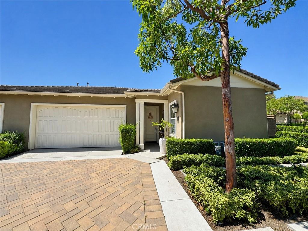 MLS #OC26177196 image #0