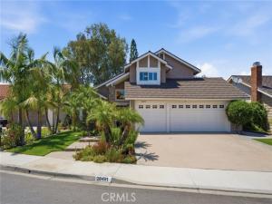 MLS #OC26177379 image #0