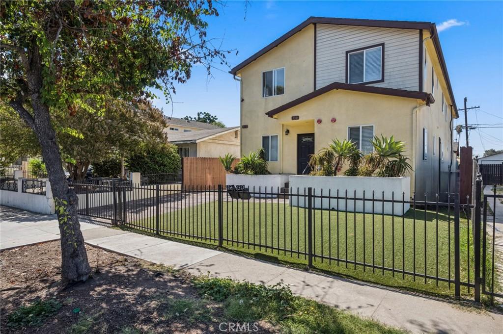 MLS #OC26177405 image #0
