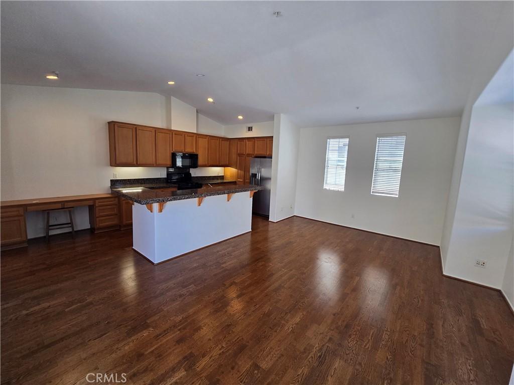 MLS #OC26177825 image #0
