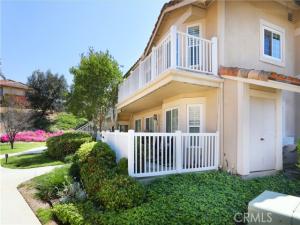 MLS #OC26177872 image #0