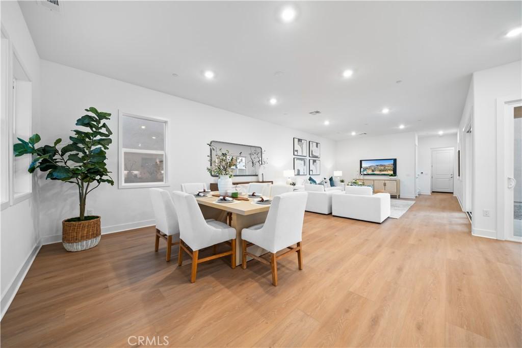 MLS #OC26178042 image #0