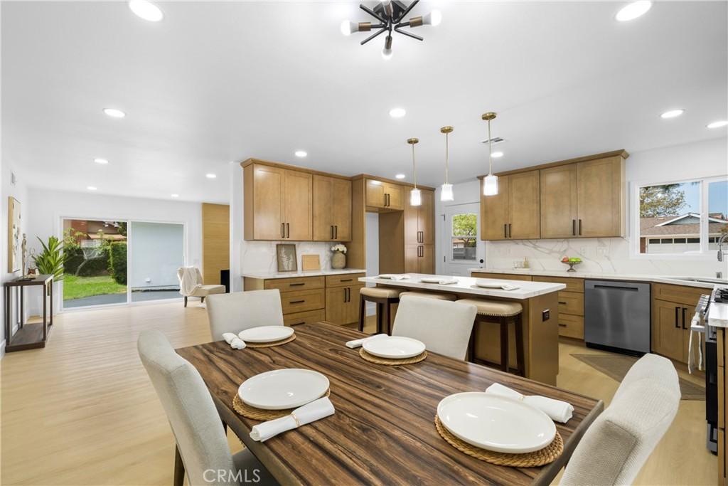 MLS #OC26178152 image #0