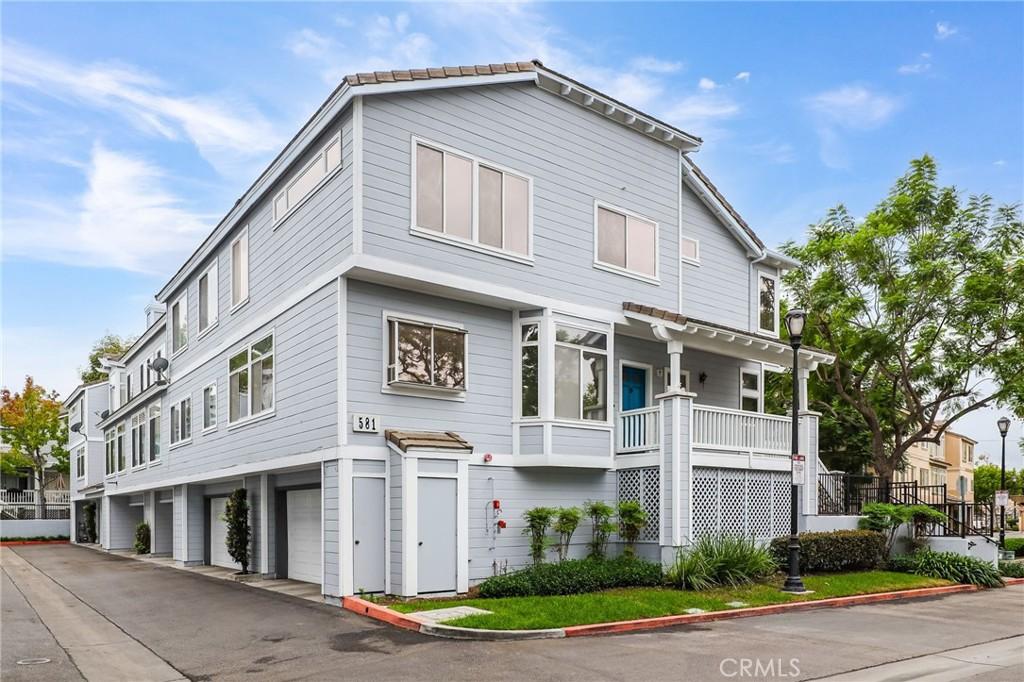 MLS #OC26178194 image #0