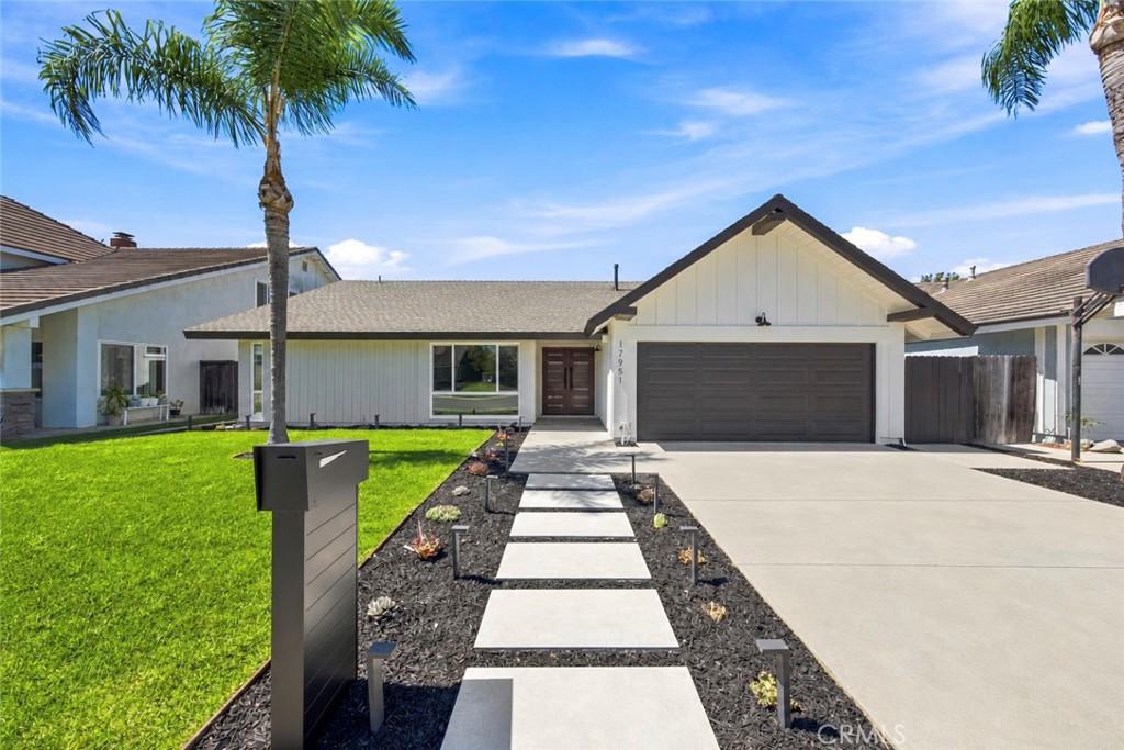 MLS #OC26178573 image #0
