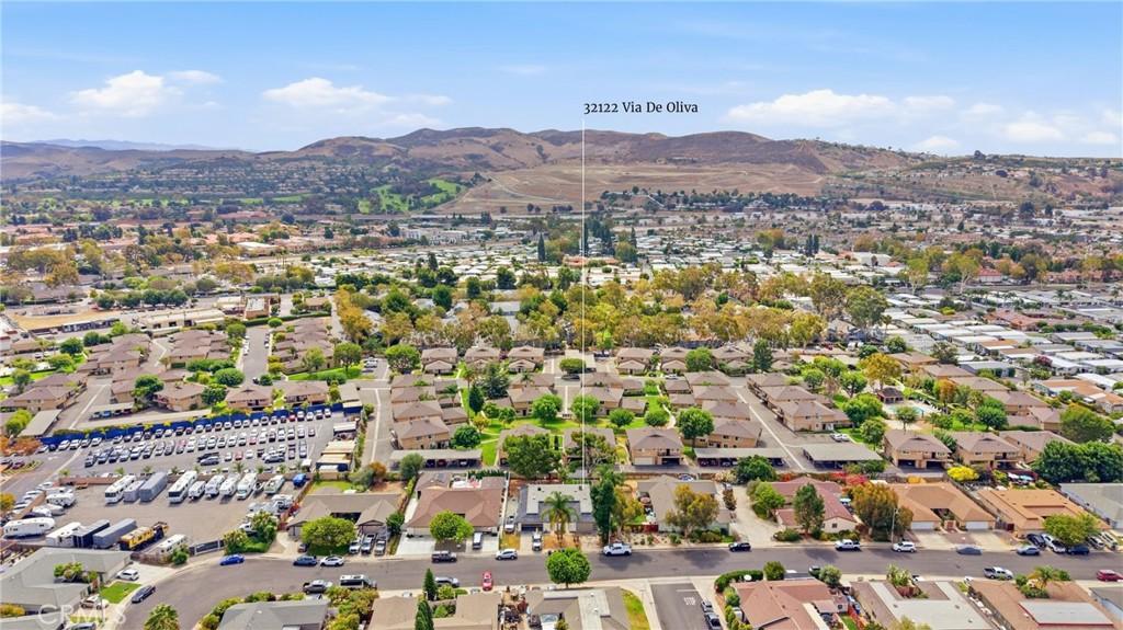 MLS #OC26178602 image #0