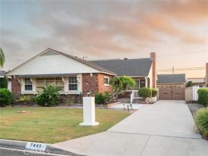 MLS #OC26178818 image #0