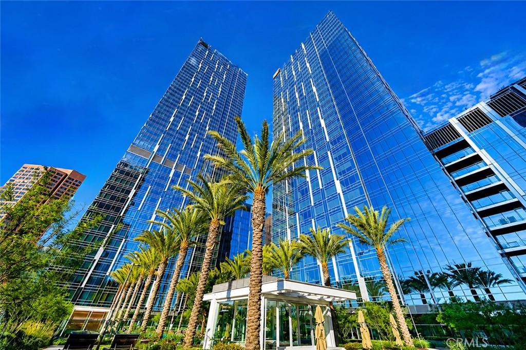 MLS #OC26178905 image #0