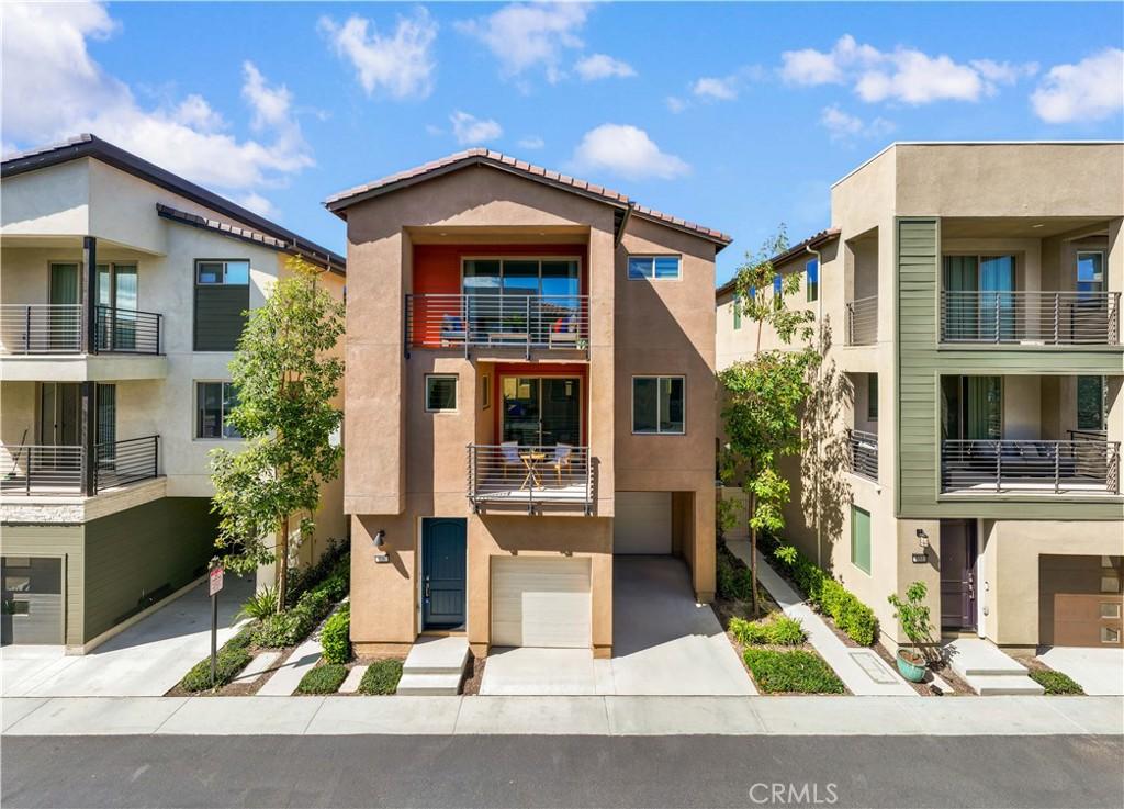 MLS #OC26178972 image #0