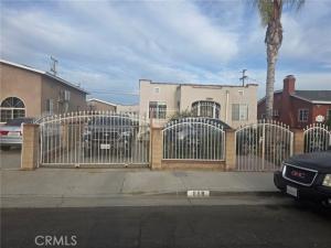 MLS #OC26179081 image #0
