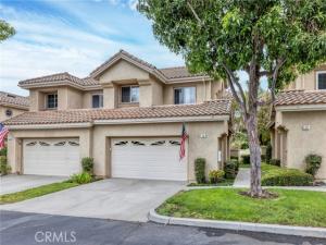 MLS #OC26179178 image #0
