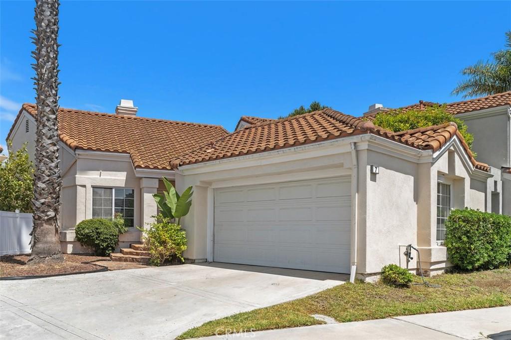 MLS #OC26179208 image #0
