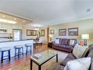 MLS #OC26179515 image #0