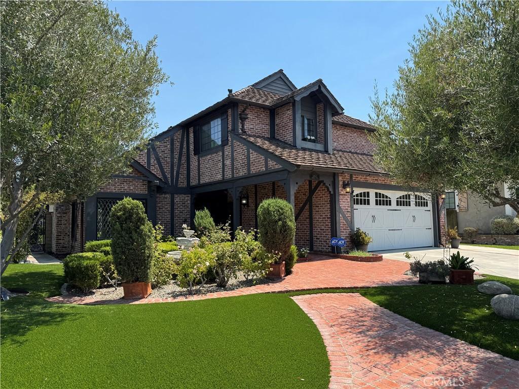 MLS #OC26179580 image #0