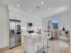 MLS #OC26179629 image #0
