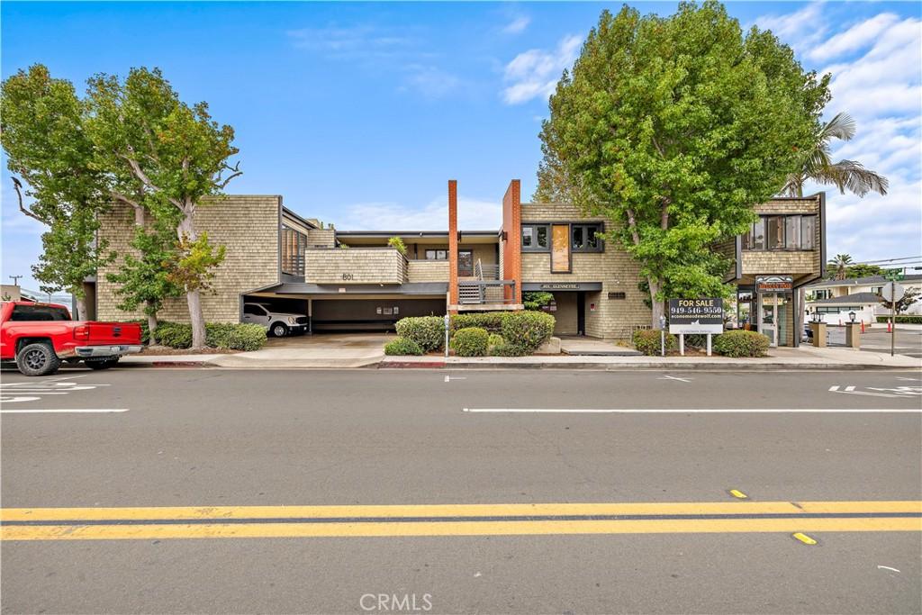 MLS #OC26179805 image #0